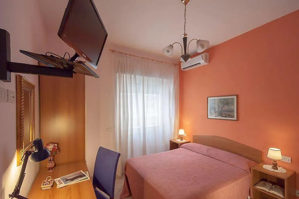 Bed & Breakfast Casa Paola B&B Rome